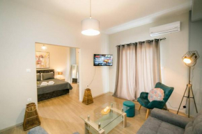 Belajo Central Apartment And Jacuzzi !!